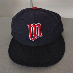 Men's Minnesota Twins Authentic NE Fitted Cap